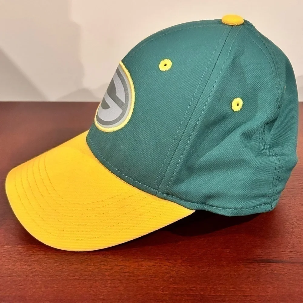 Green Bay Packers Fitted Hat (Juniors OS)